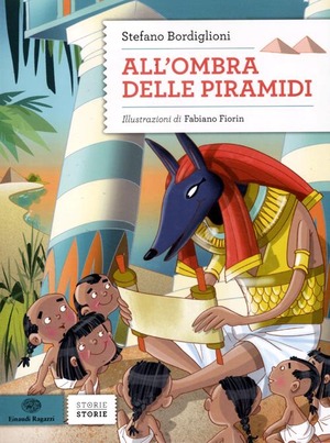 All'ombra delle piramidi. Ediz. illustrata