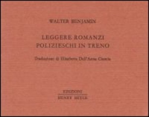 Leggere romanzi polizieschi in treno