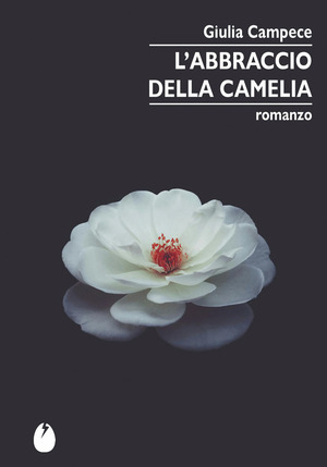 L' abbraccio della camelia