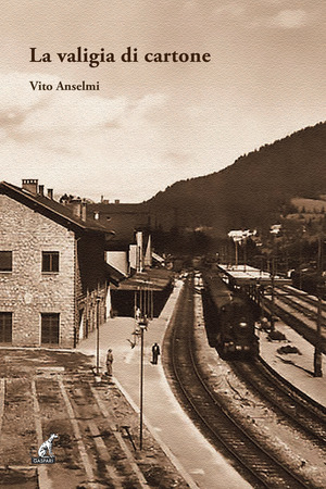 La valigia di cartone